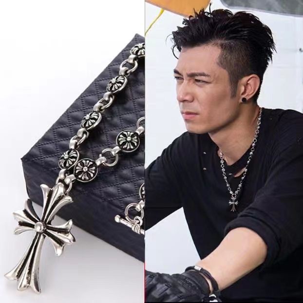Apostle Walker Zhou Baihao Áo Sweater Dài Đường Phố Cao Cấp Có Dây Chuyền Hình Thánh Giá Trái Tim Chéo Phong Cách Đường Phố