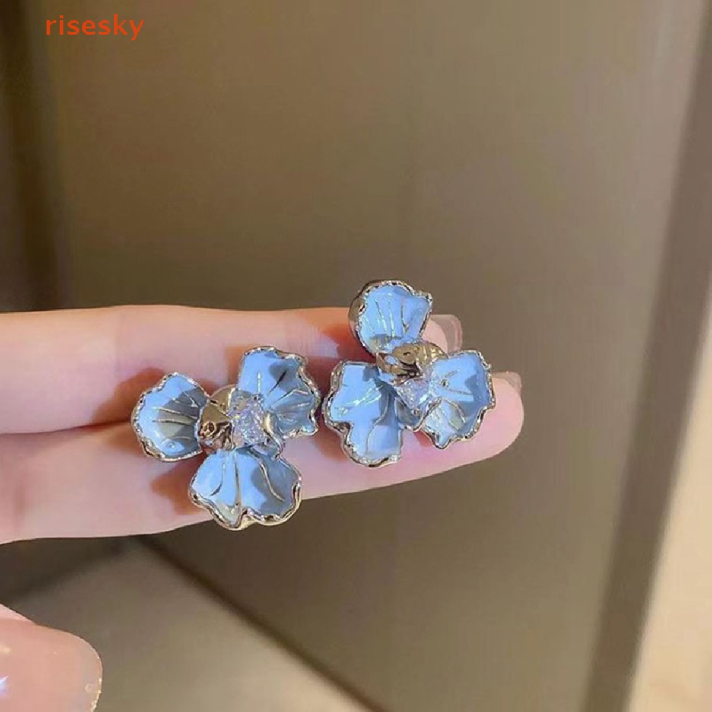 Bông Tai Hình Hoa Đính Pha Lê Màu Xanh Dương Phong Cách Hàn Quốc Cổ Điển Dễ Thương Thời Trang Cho Nữ