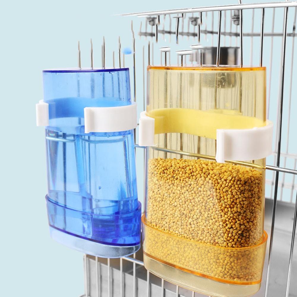 1 Dụng Cụ Đựng Nước Uống Gắn Lồng Chim Tiện Lợi
