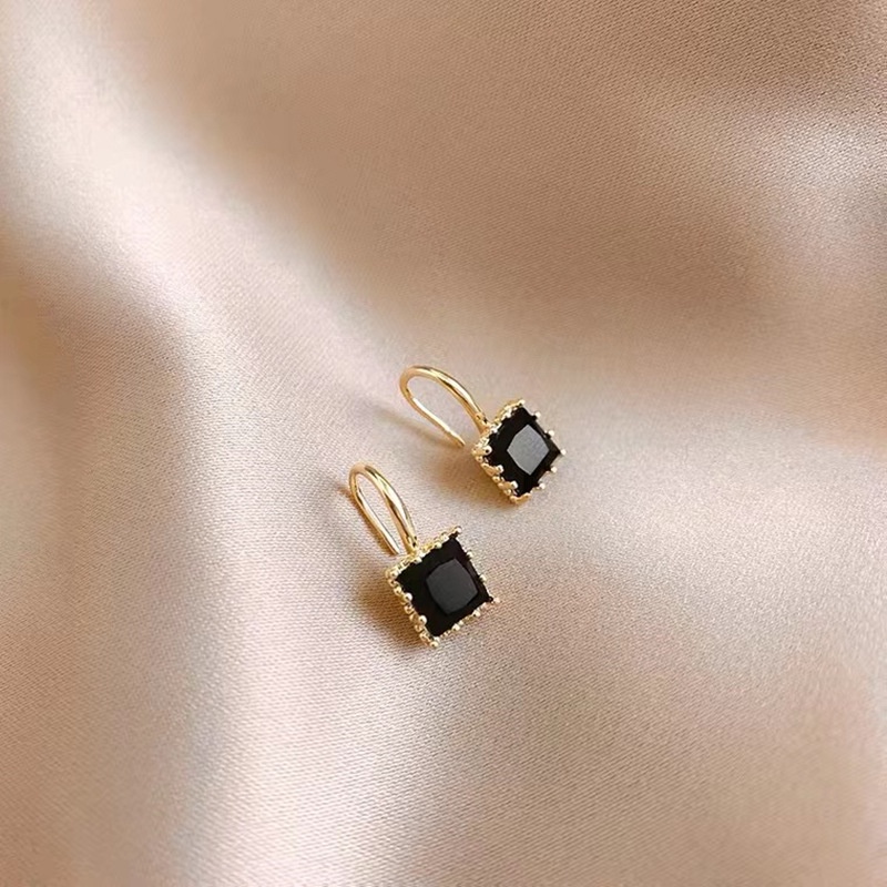 Khuyên Tai Hình Vuông Đính Đá Zircon Phong Cách Hàn Quốc Tinh Tế Thời Trang 2023