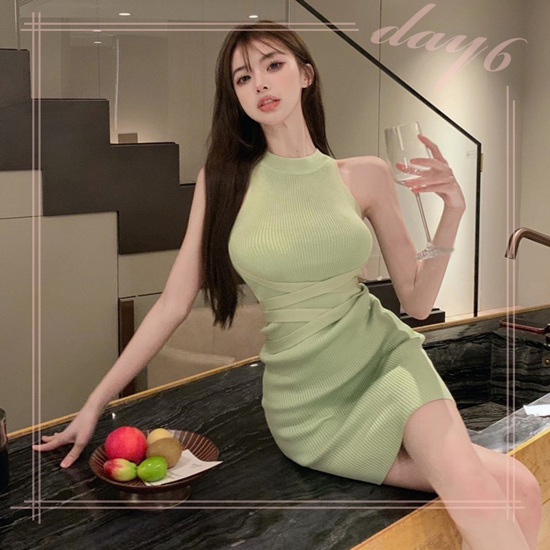 Đầm Dệt Kim Nữ Sát Nách Màu Sắc Thanh Lịch