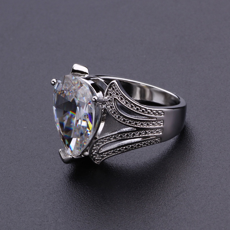 Nhẫn Đính Đá Zircon Hình Giọt Nước Sang Trọng
