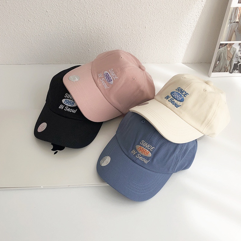 Mũ Lưỡi Trai Thêu Chữ Số Xinh Xắn Cho Bé