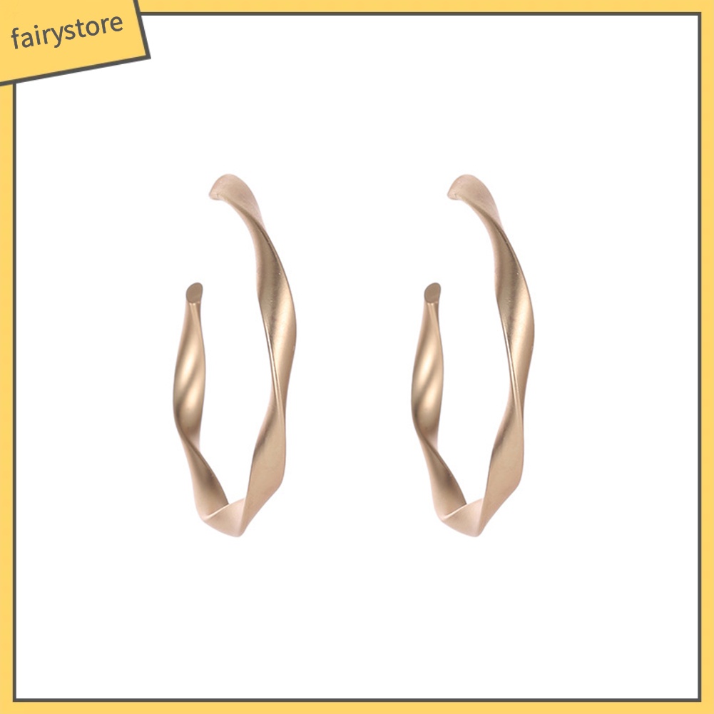 Set 2 Đôi Bông Tai Dạng Vòng Tròn Thời Trang Dành Cho Nữ