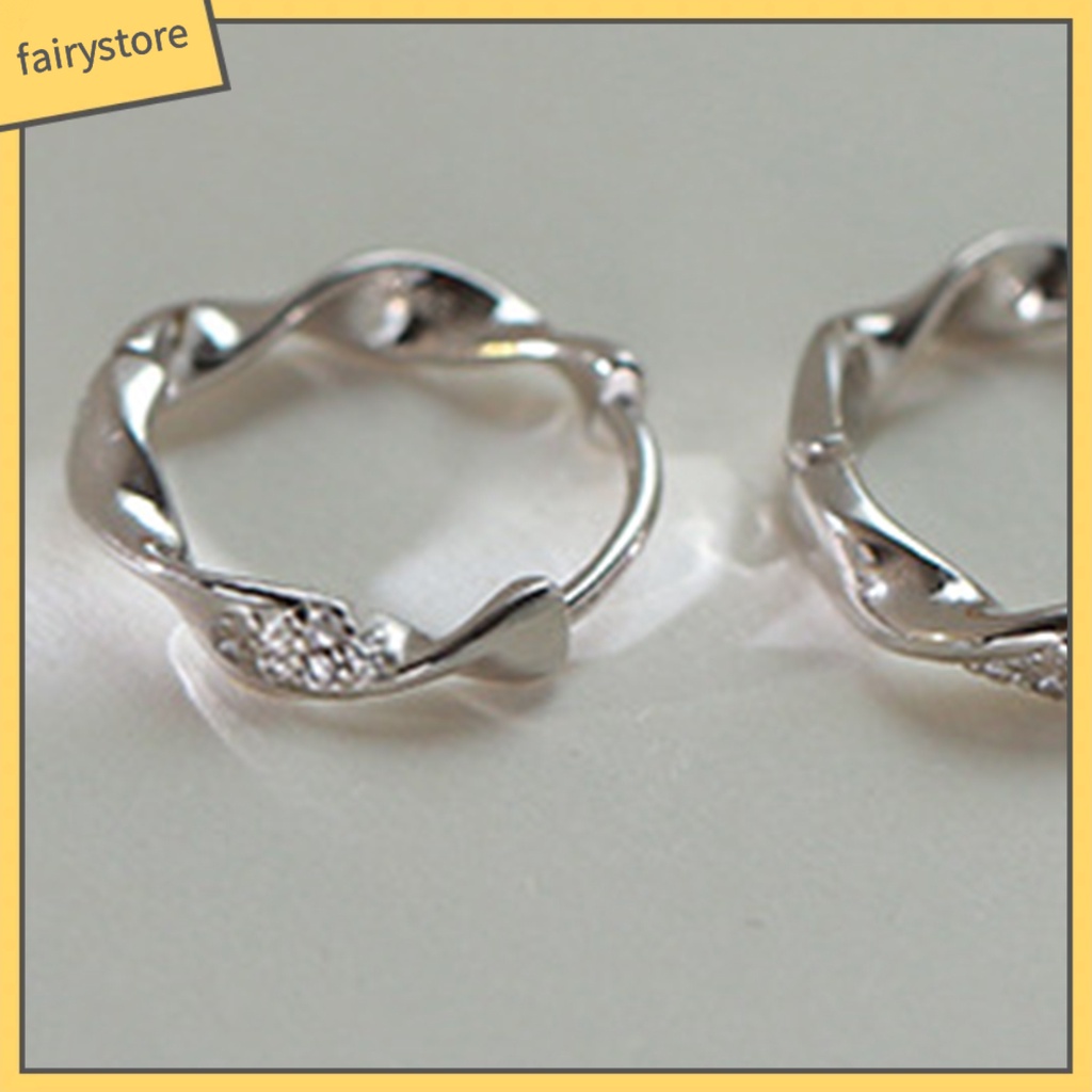 1 Bông Tai Tròn Đính Đá Zircon Lấp Lánh Dễ Phối Đồ Thời Trang Cho Nữ