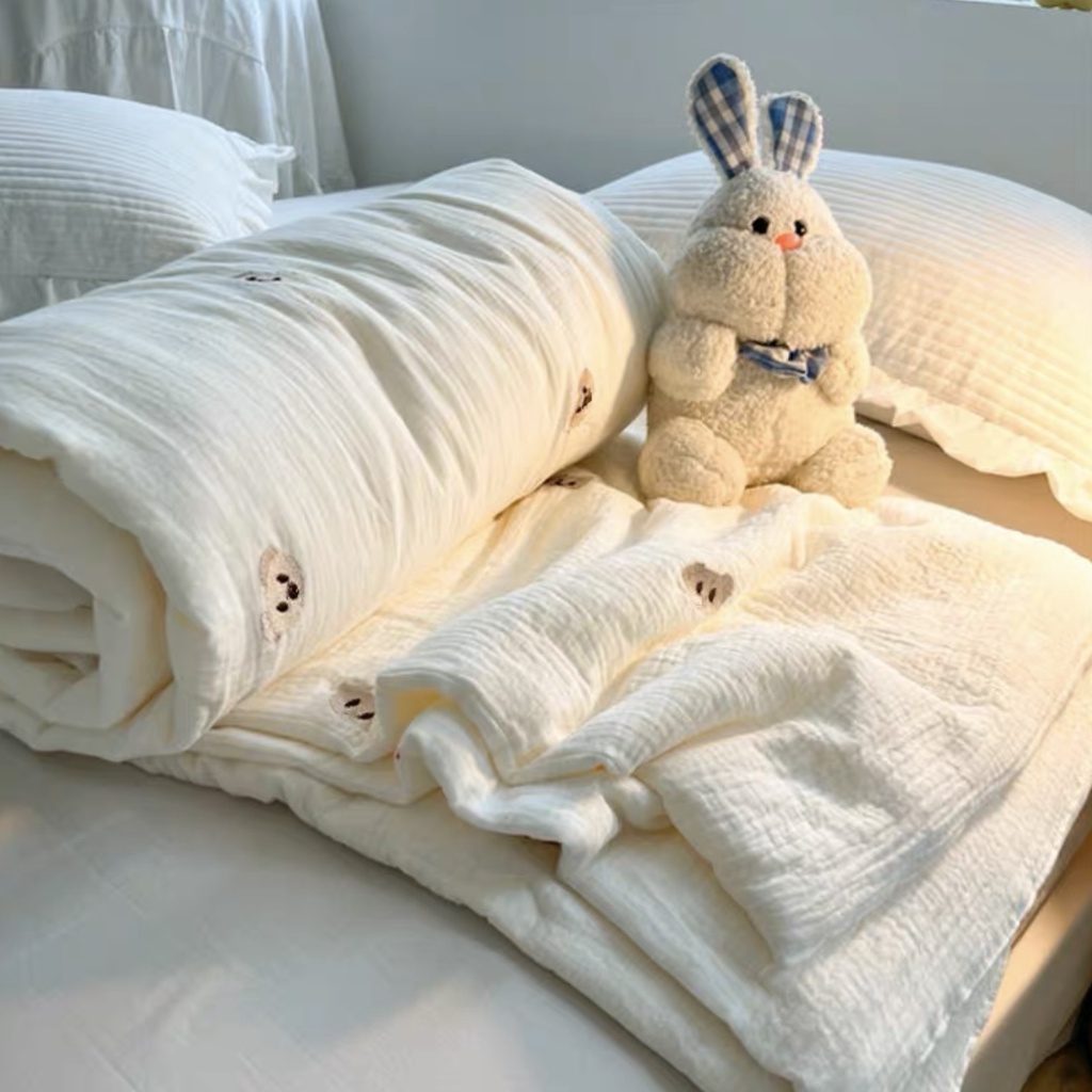 Chăn Bông Hai Lớp Siêu Mềm Mại Thoáng Khí Có Thể Giặt Máy Tiện Lợi