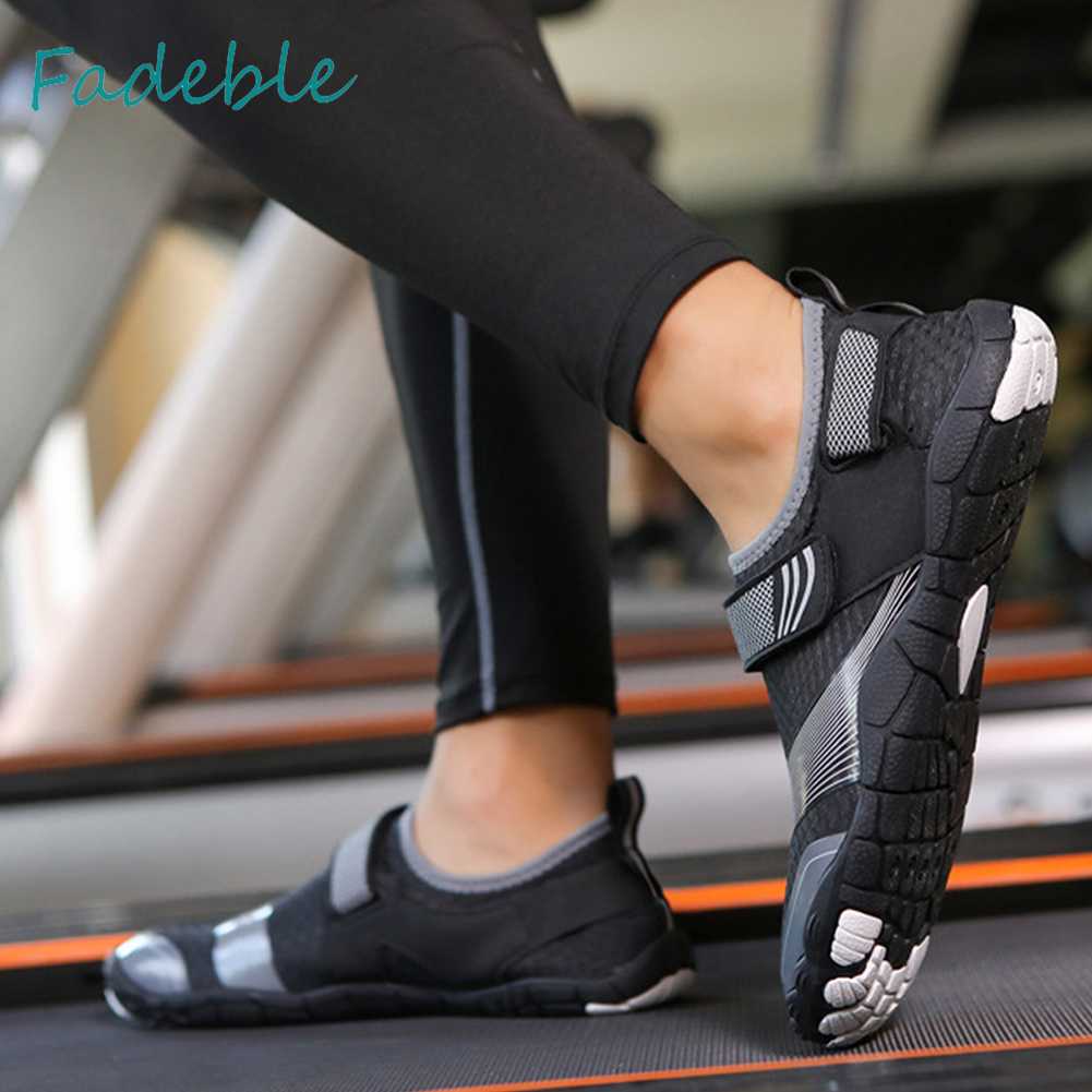 Giày Thể Thao Thoáng Khí Chống Mòn Thời Trang Cho Nam Nữ