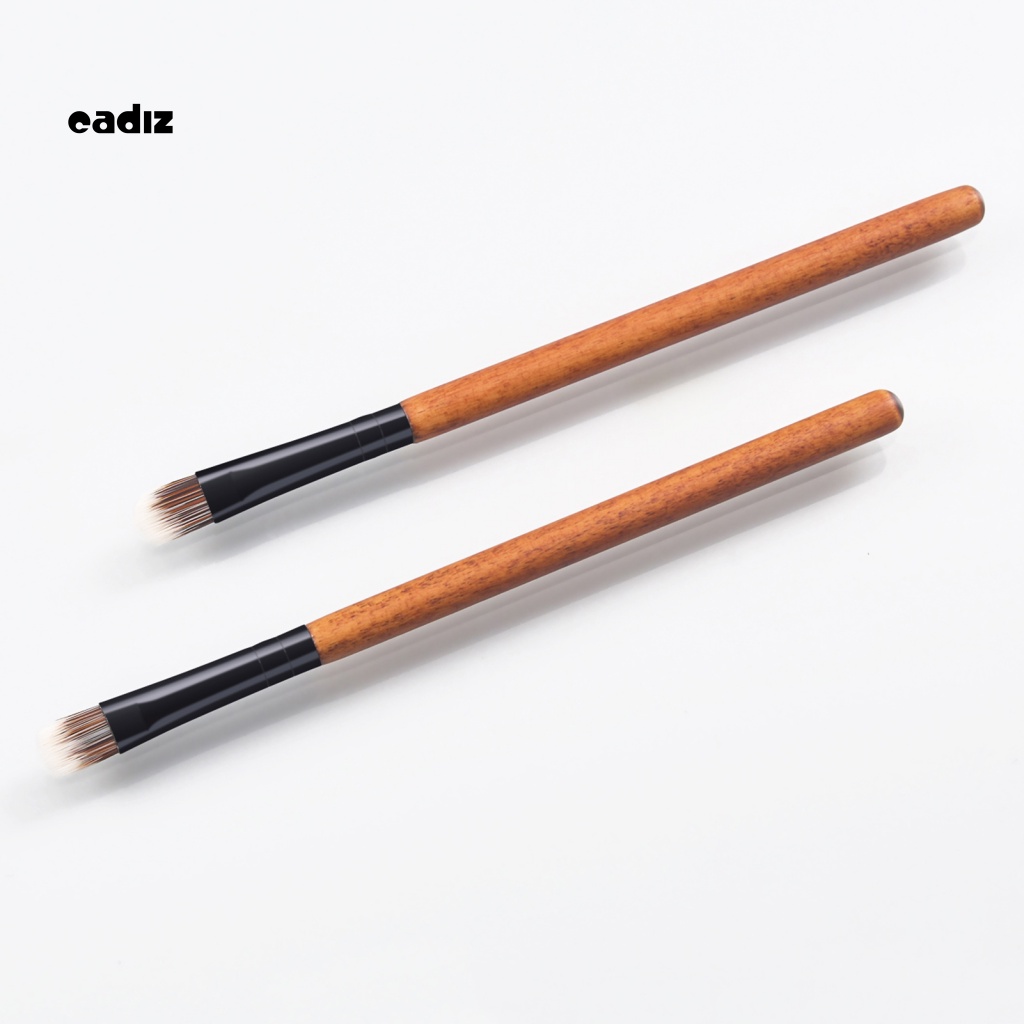 Bộ 2 Cọ Trang Điểm Chuyên Nghiệp Lông Mềm Gọn Nhẹ Không Để Lại Dấu Vết