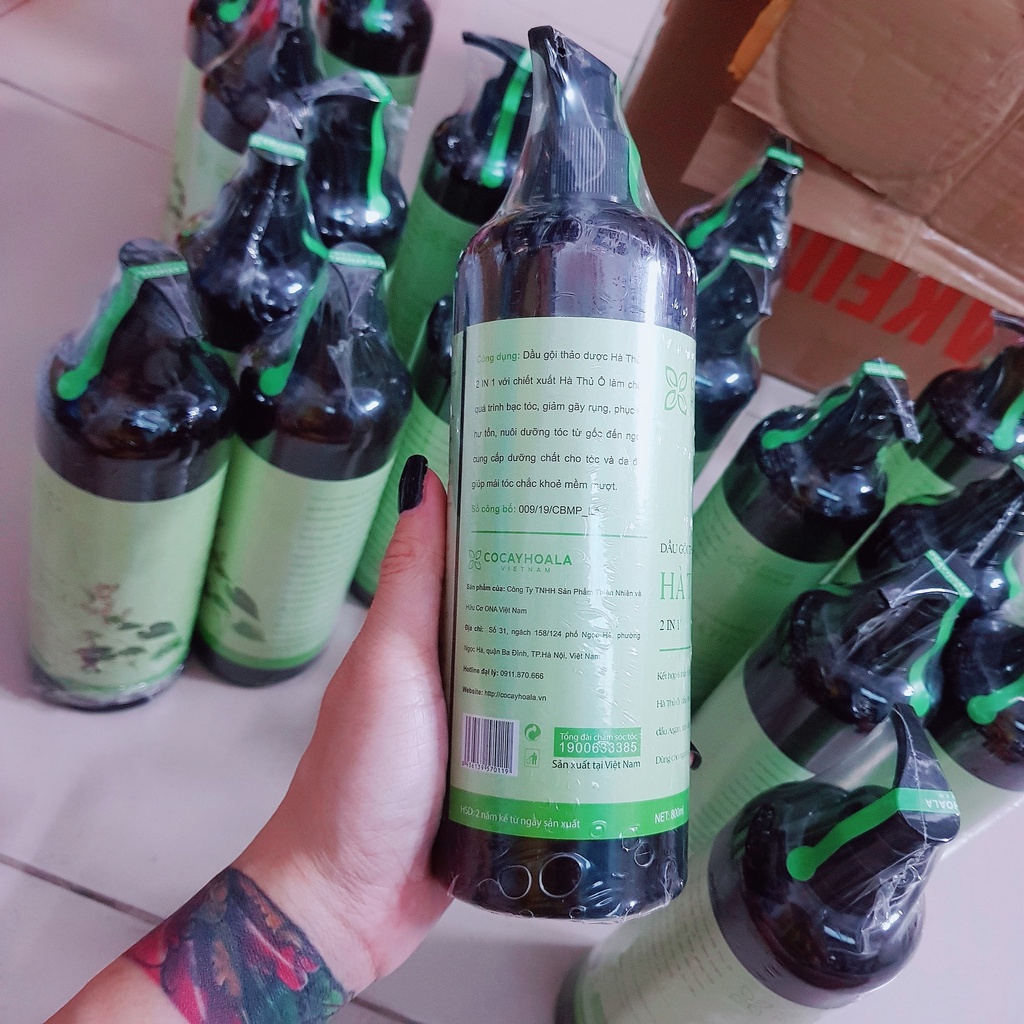 Dầu Gội Thảo Dược Hà Thủ Ô 800ml Kích Thích Mọc Tóc