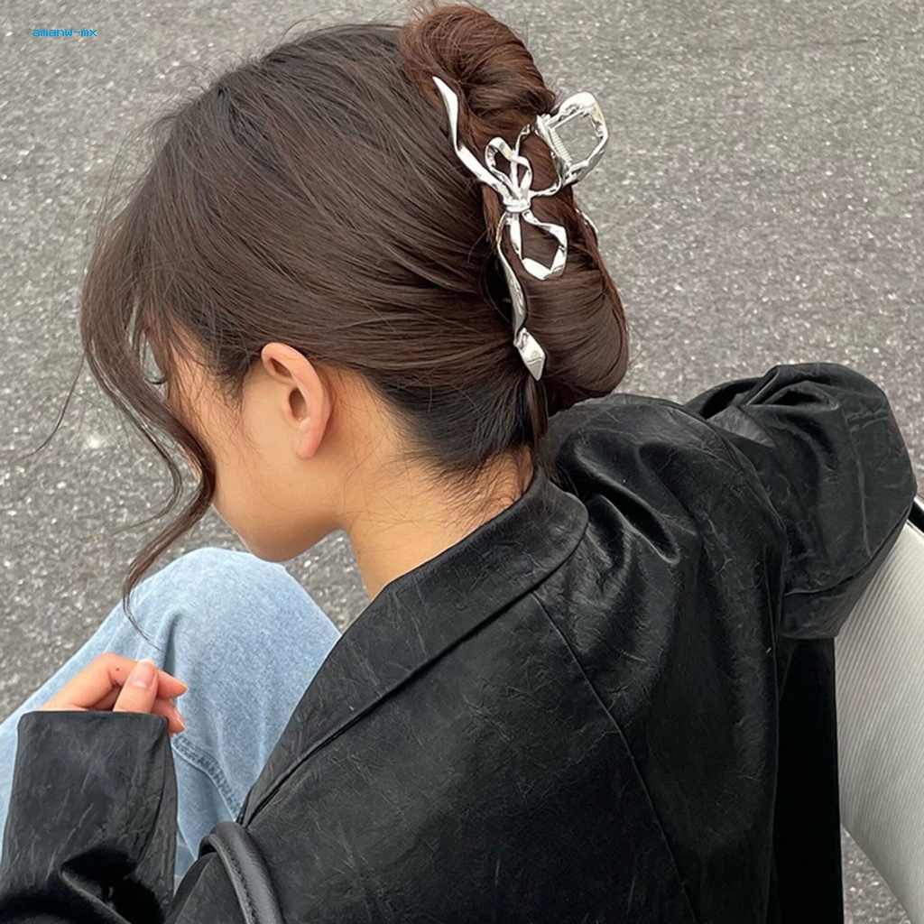 Bộ 2 Kẹp Tóc Kim Loại Dày Dặn Hình Bướm Tiện Dụng Cho Nhà Tắm / Nhà Bếp