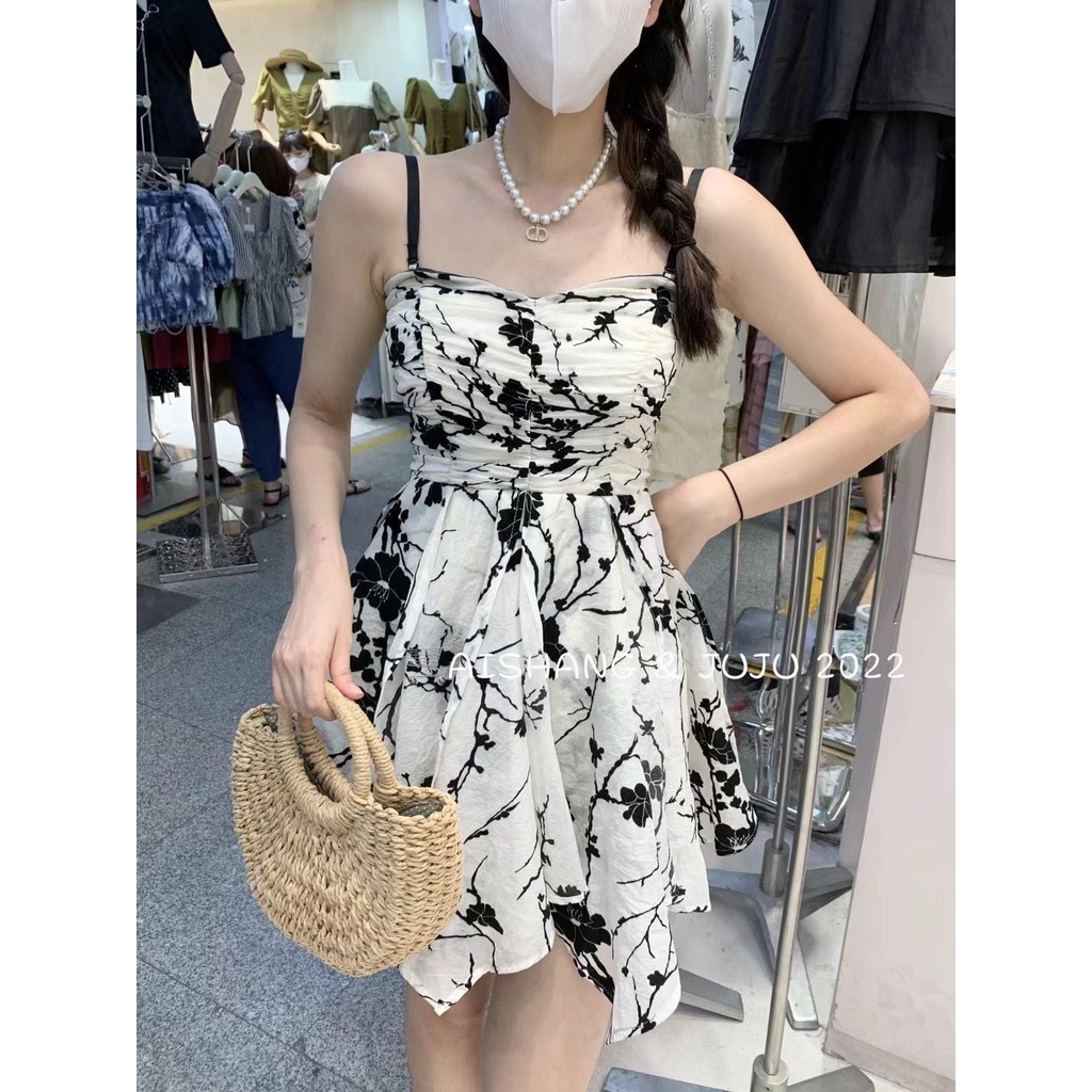 Đầm Hai Dây Ôm Eo Họa Tiết Hoa Phong Cách Ngọt Ngào Cao Cấp Cho Nữ