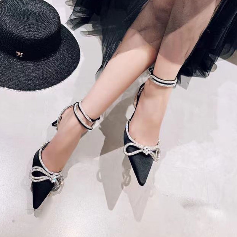 Giày Cao Gót Hở Ngón Đính Đá Thời Trang Xinh Xắn Cho Nữ