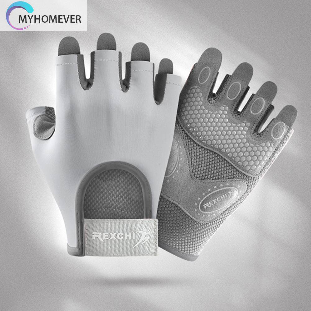 Găng Tay Thể Thao Hở Ngón Mềm Mại Chống Trượt Tiện Dụng