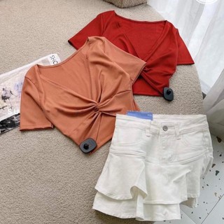 Áo croptop nữ xoắn eo tay ngắn