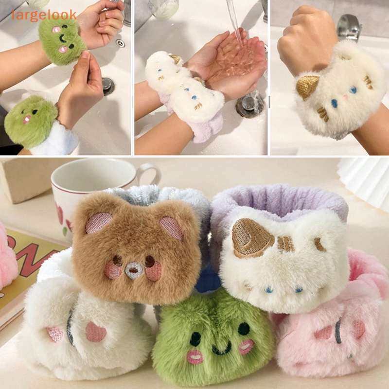 Bộ 2 Khăn Lau Mặt / Cổ Tay Bằng Sợi Micro Chống Thấm Nước / Bụi Bẩn Họa Tiết Hoạt Hình Dễ Thương Tiện Dụng