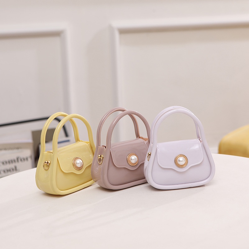 Túi Xách Đeo Vai Bằng Nhựa Dẻo Phong Cách Mới Cho Nữ