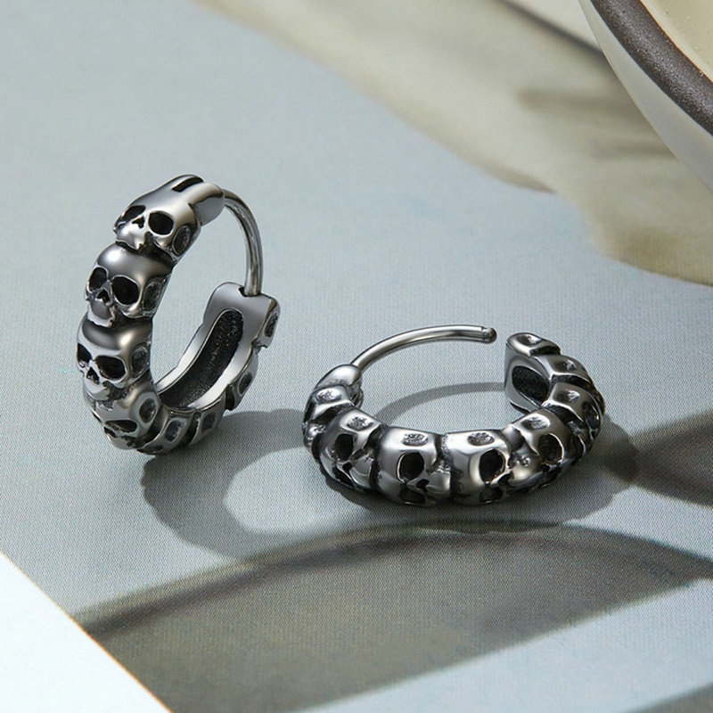 Ygt Khuyên Tai Tròn Hình Đầu Lâu Bằng Thép Không Gỉ Phong Cách Gothic Punk Dành Cho Nam Và Nữ