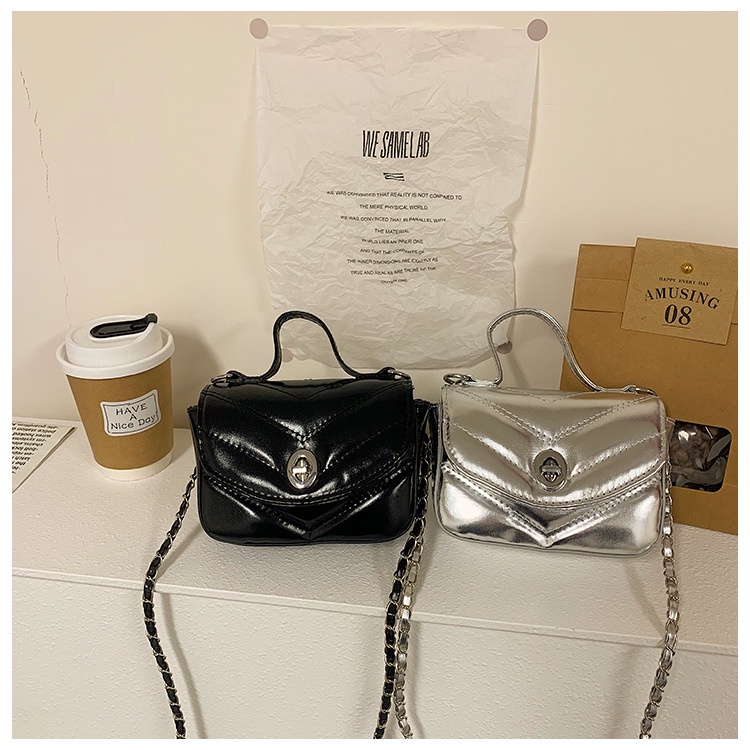 Túi Xách Đeo Chéo Vai Họa Tiết Thêu Thời Trang Sành Điệu Cho Nữ