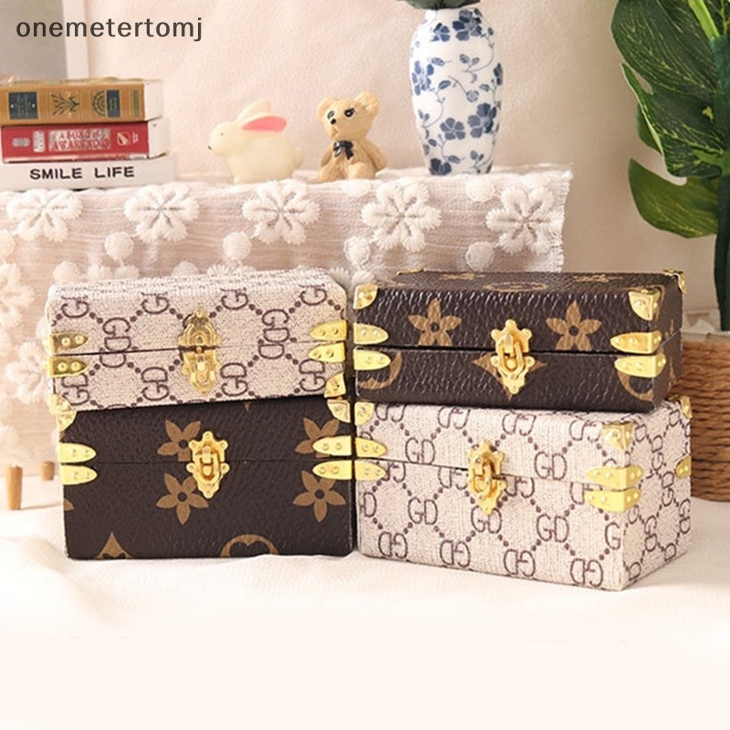 Va Li Mini Tỉ Lệ 1: 12 Xinh Xắn Dùng Để Trang Trí Nhà Búp Bê