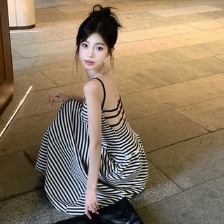 Đầm Nữ Sọc Ngang Lưng Trần Gợi Cảm