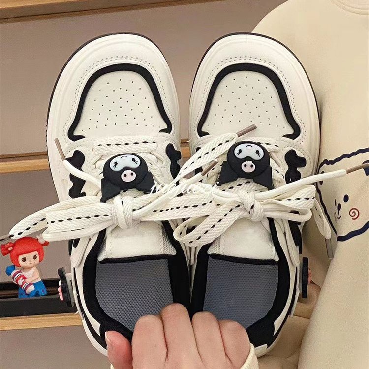 Giày Sneaker Vải kuromi Đáng Yêu Đế Bằng Phối Dây Bản To Giày Thể Thao Kiểu Nữ Mới 2023