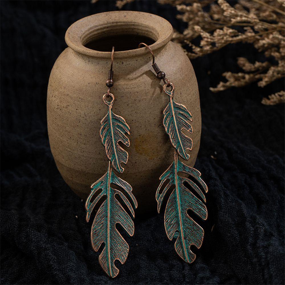 Đôi bông tai thiết kế phong cách thời trang vintage