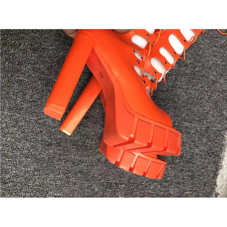 Âu mỹ phongách mới mô hình thời trang sàn catwalk nền tảng chống thấm nướhộp đêm sexy siêu caoót dàyót dày 14cm cross laced-up sandals boots