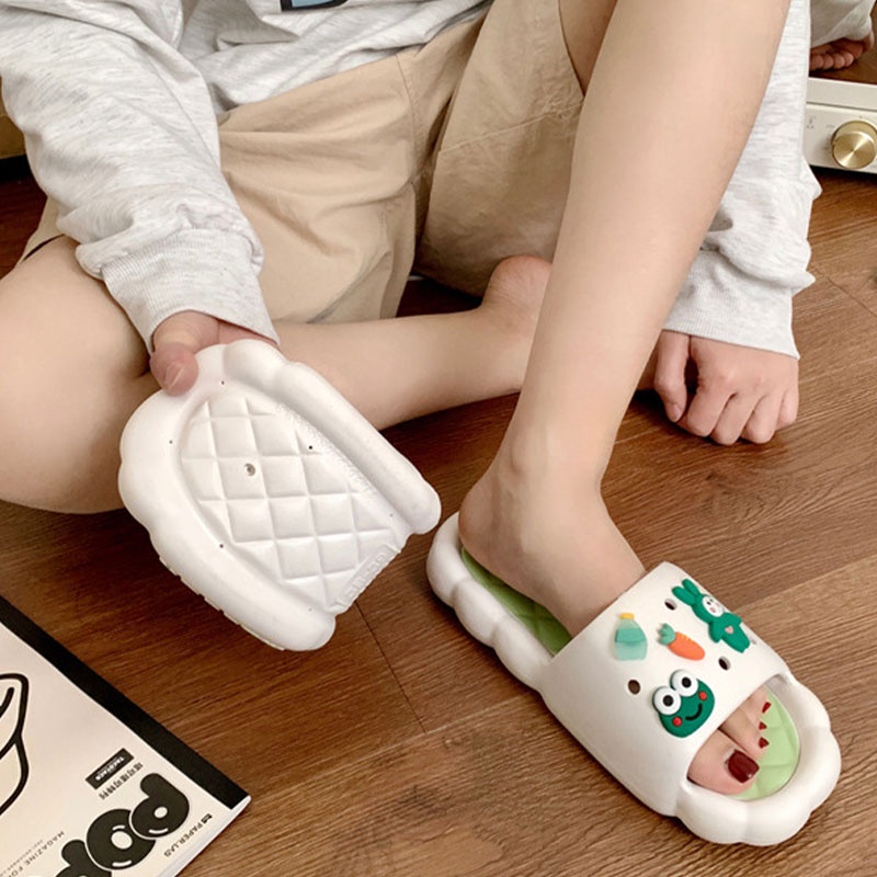 195.Dép Đi Trong Nhà Đế Dày Siêu Nhẹ In Họa Tiết Hoạt Hình Dễ Thương Cho Nữ
