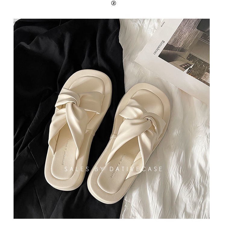 Dép Sandal Đế Dày Chống Trượt Thời Trang Đi Biển Cho Nữ