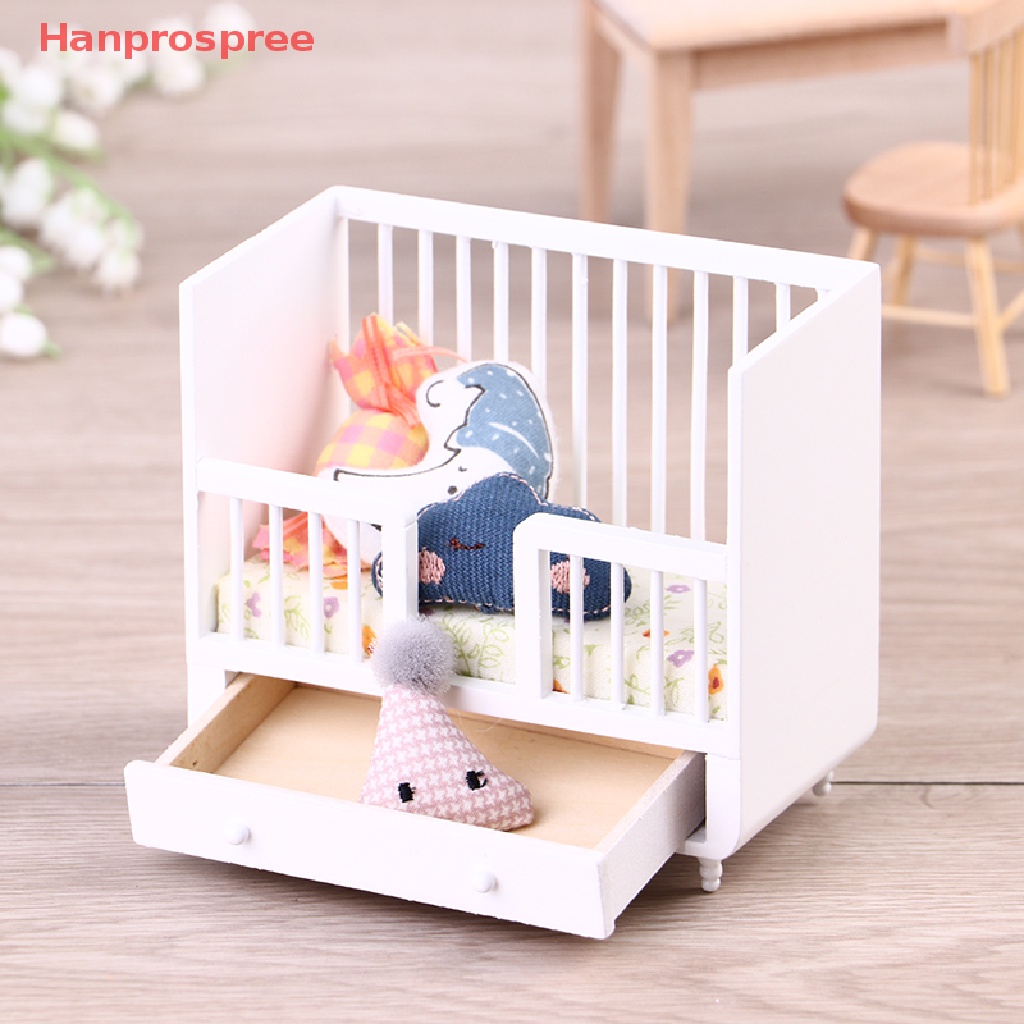 Giường Ngủ Em Bé Mini Có Gối Tựa Trang Trí Nhà Búp Bê Tỉ Lệ 1: 12