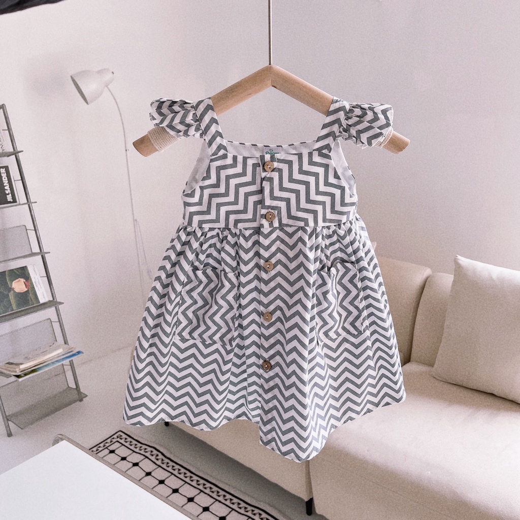 Váy bé gái hai dây cánh tiên phối túi có 2 màu hồng, xám