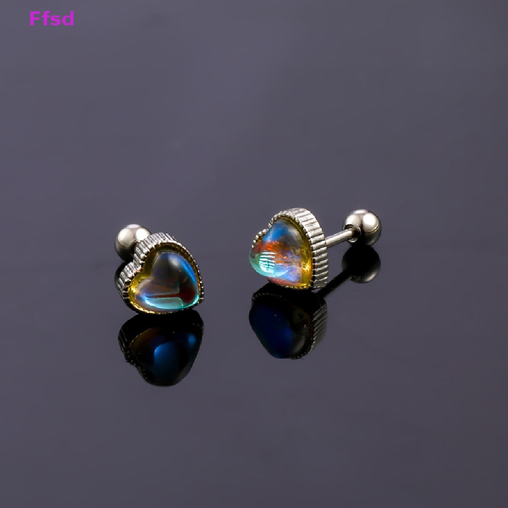 1 Đôi Khuyên Tai Hình Trái Tim Thời Trang Dành Cho Nữ