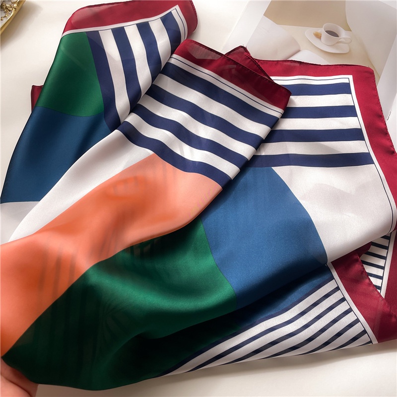 Khăn Choàng Lụa Kẻ Sọc Hình Vuông Đơn Giản Thời Trang Cho Nữ