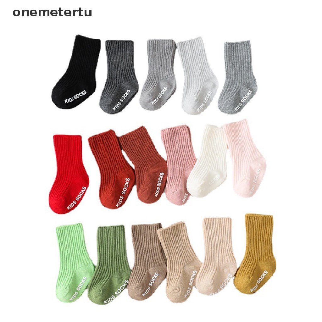 Vớ Cao Su Cổ Vừa Chống Trượt Họa Tiết Kẻ Sọc Dọc Cho Trẻ Em