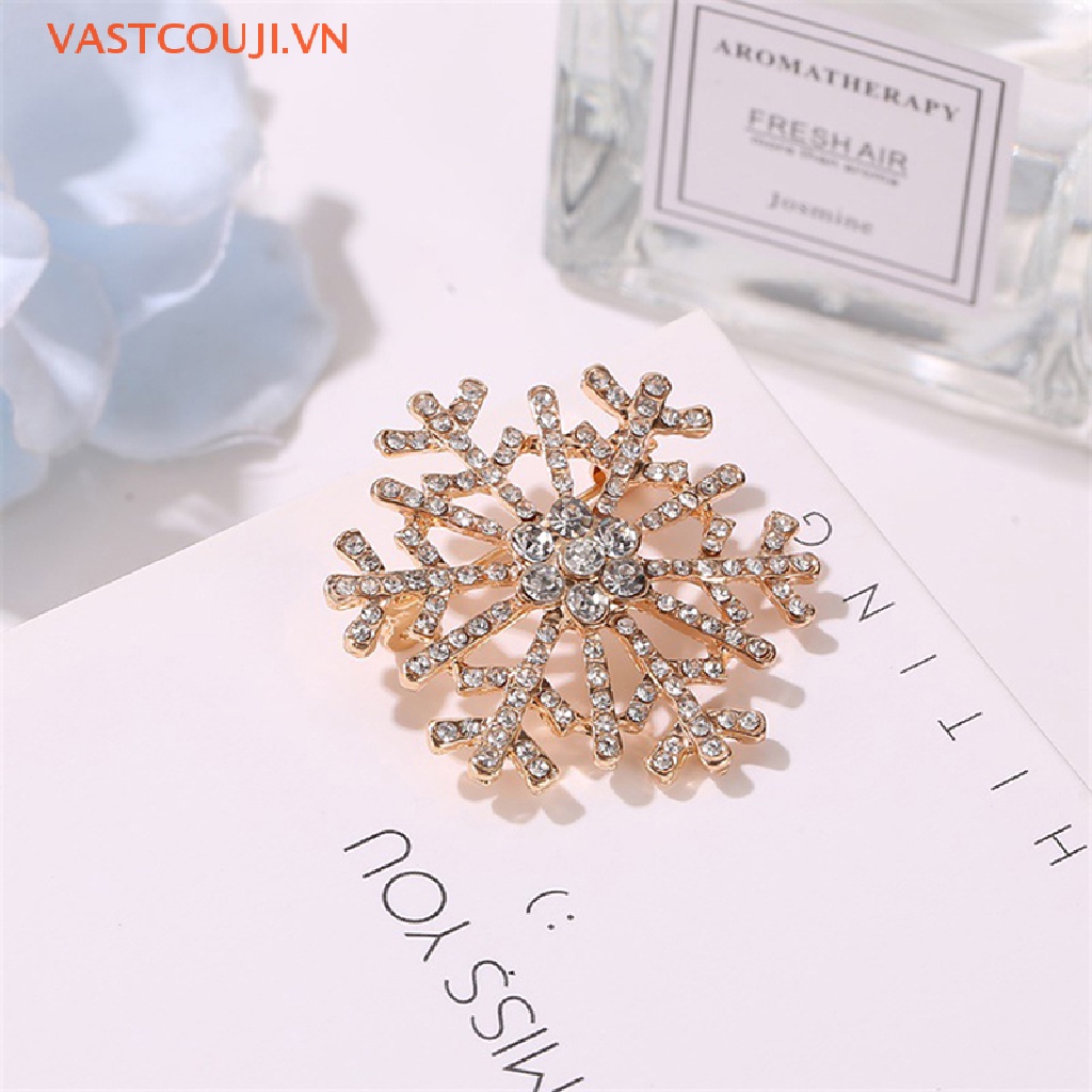 Ghim Cài Áo Hình Bông Tuyết Đính Đá Xinh Xắn Cho Nữ