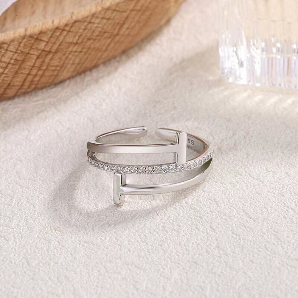 Nhẫn Thép Titan Mạ Vàng / Bạc Đính Kim Cương Nhân Tạo Thời Trang Cho Nữ