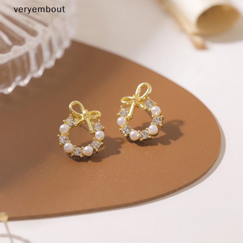 Khuyên Tai Kim Loại Đính Hạt Ngọc Trai Nhân Tạo Thanh Lịch Thời Trang Cho Nữ