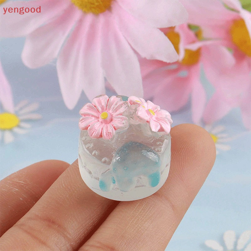 Bộ 5 Mô Hình Bánh Kem Mini Bằng Nhựa Trong Suốt Phát Sáng Độc Đáo