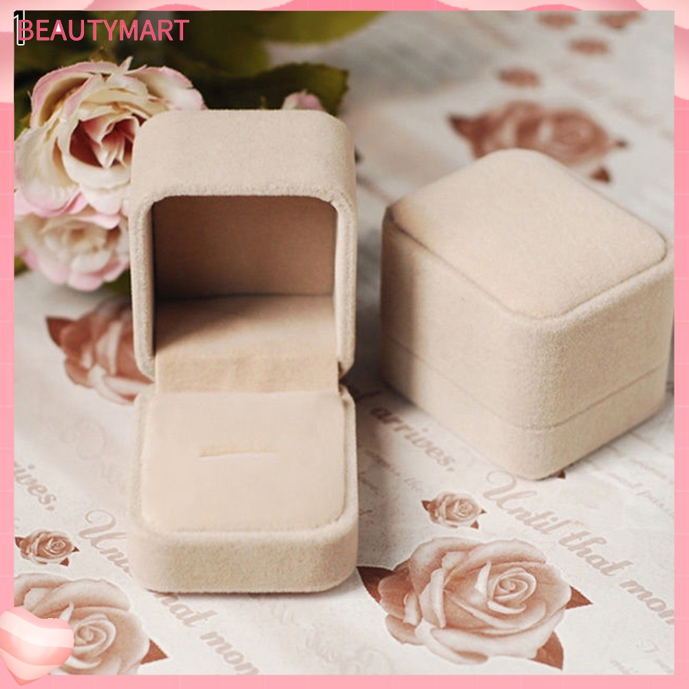 Hộp Đựng Trang Sức Hình Vuông Có Nắp Đậy Tiện Dụng