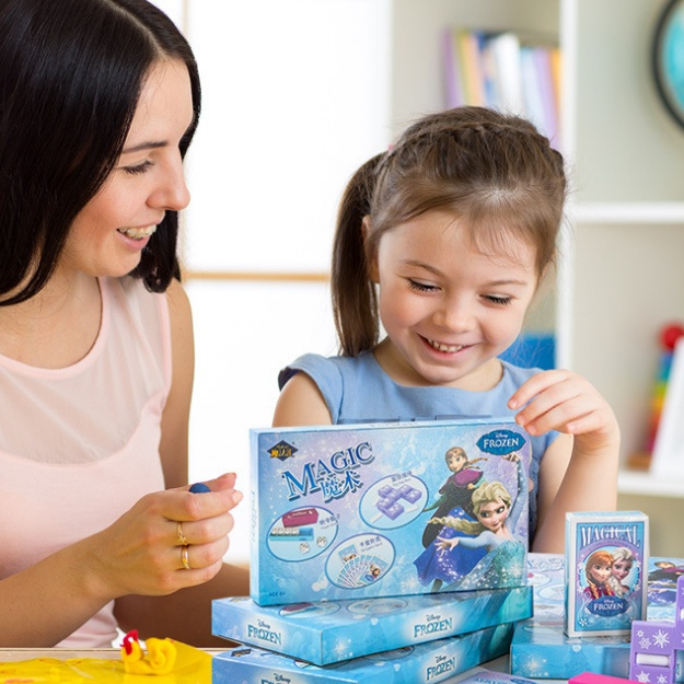 Chí.nh hãng Dis.ney Bộ Đồ Chơi Đạo Cụ Ảo Thuật Mickey Elsa Rèn Luyện Tư Duy Cho Bé Có Kèm Sách Hướng Dẫn