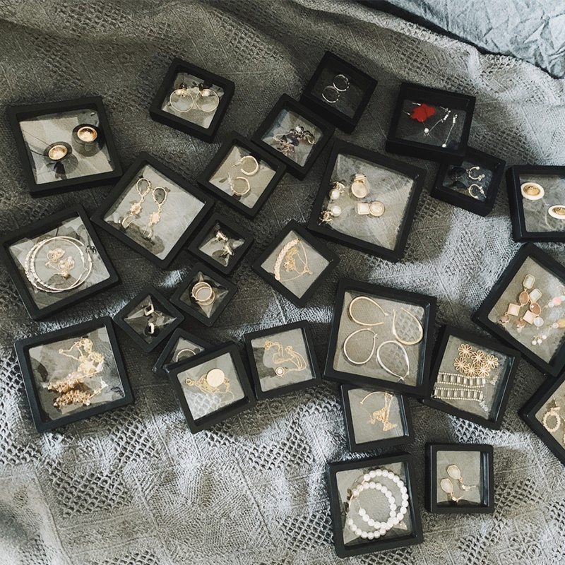 Khung Nổi 3D Bằng PE Trong Suốt Chuyên Dụng Cho Trưng Bày Trang Sức / Thử Thách / AA Medallions Medal