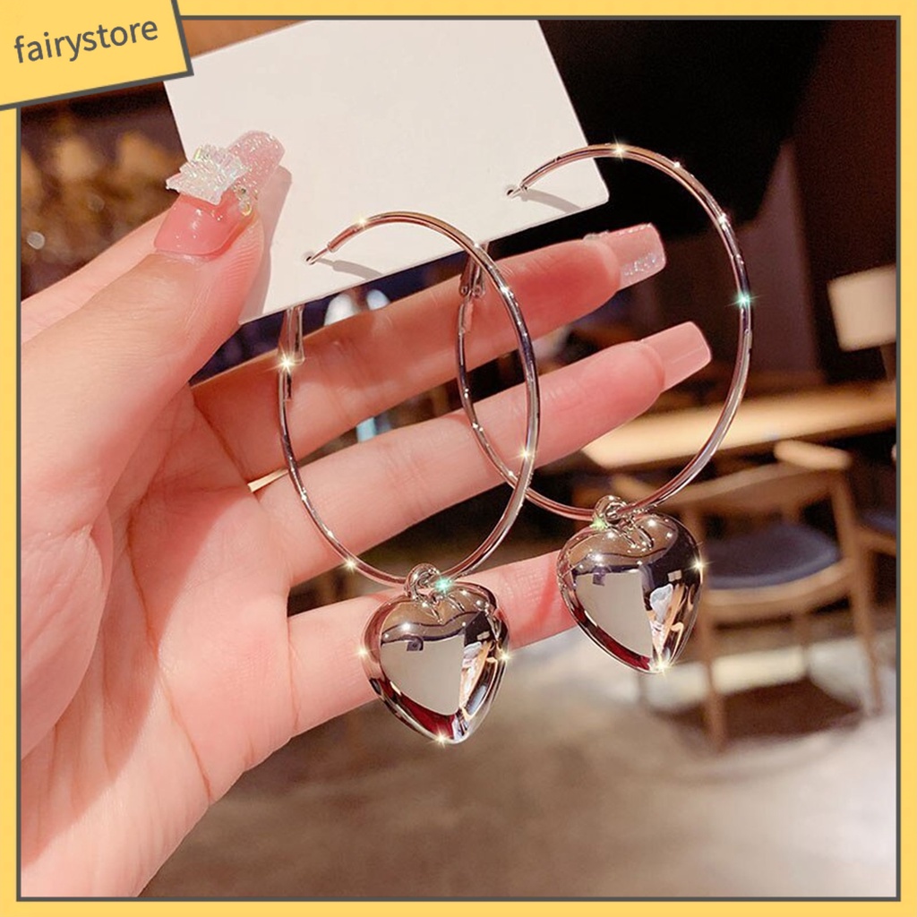 1 Đôi Bông Tai Hình Tròn / Trái Tim Cỡ Lớn Thời Trang Sang Trọng Cho Nữ