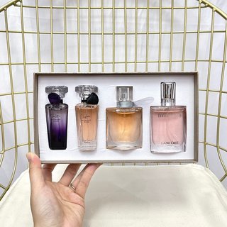 Bộ 4 Lọ Nước Hoa Lancome Zhongyang Phiên Bản Giới Hạn 4 * 30ml Có Xịt Và Xịt Nửa Đêm Hoa Hồng Tình Yêu Kỳ Diệu Và Cuộc Sống Đẹp.