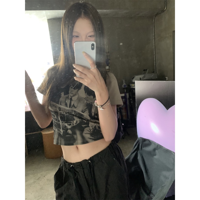 Áo Thun Ngắn Tay Cổ Tròn Dáng Ôm In Họa Tiết Phong Cách Retro Thời Trang Mùa Hè Dành Cho Nữ