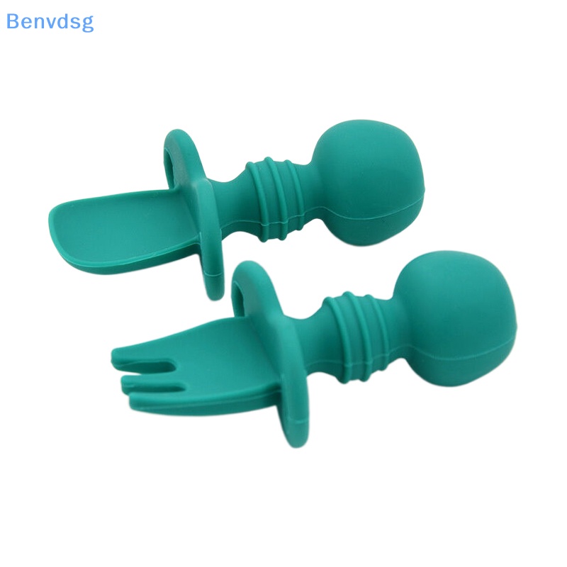 Bộ Muỗng Nĩa Bằng Silicon Mềm Tay Cầm Ngắn Dành Cho Bé Tập Ăn