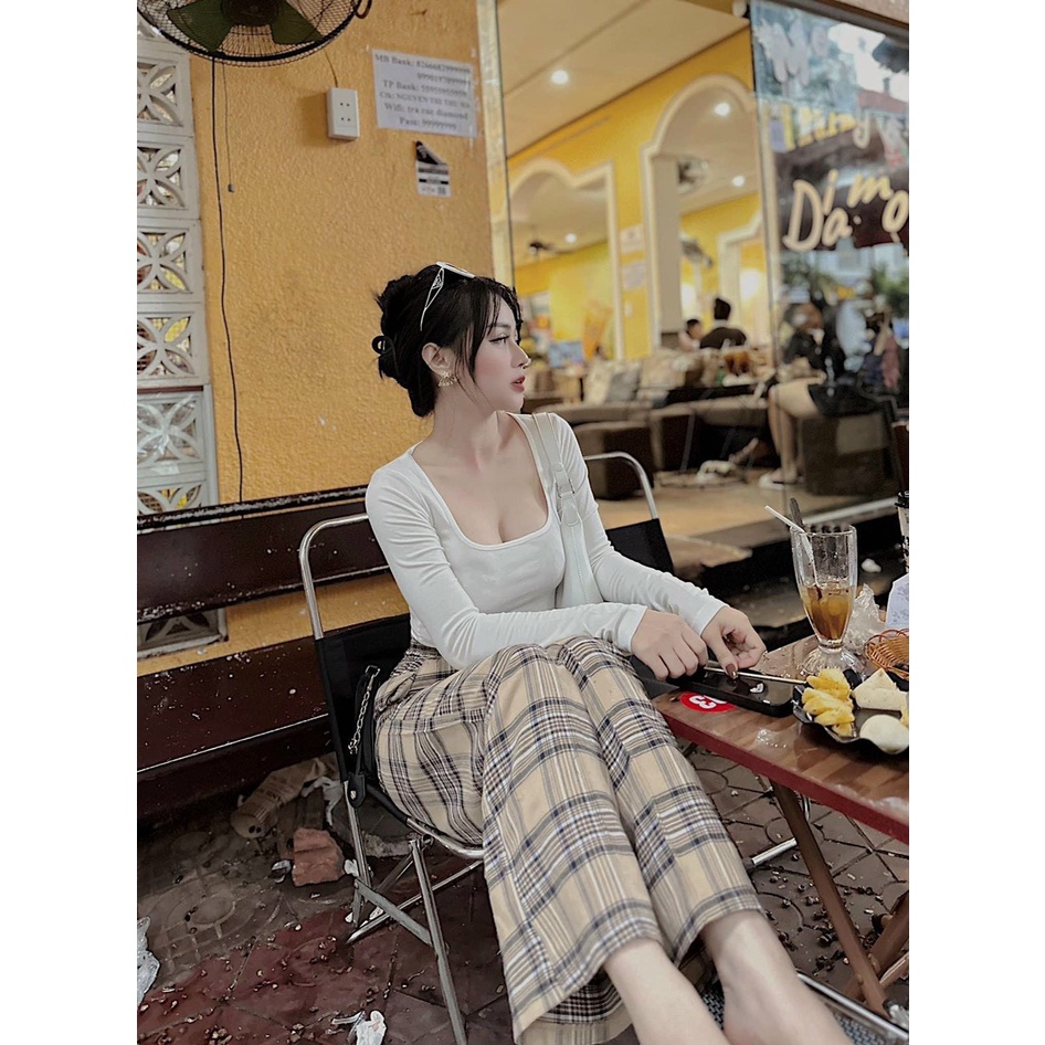 Set Bộ Áo Bozip Tay Dài Dáng Croptop Cổ Chữ U Kèm Quần Dài Ống Suông Kẻ Sọc , 2 Màu Trắng Đen