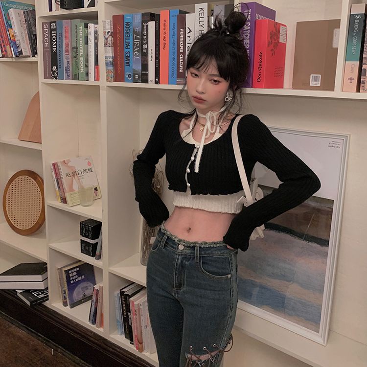 Bộ Áo Hai Dây Dáng Ngắn Kèm Áo Khoác Cardigan Thời Trang Xuân Hè 2023 Cho Nữ