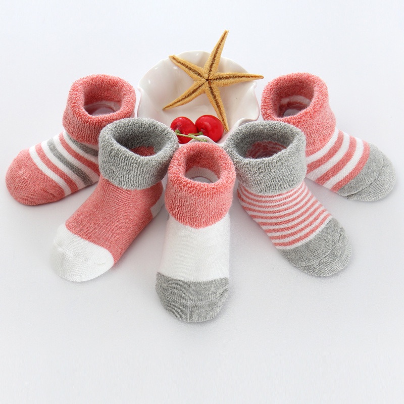 Set 5 Đôi Tất Cotton Dày Mềm Mại Giữ Ấm Mùa Đông In Họa Tiết Hoạt Hình Dễ Thương Cho Bé
