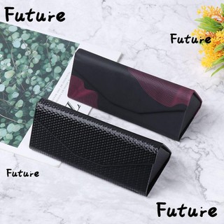 Hộp Đựng Kính Hình Tam Giác Chống Thấm Nước