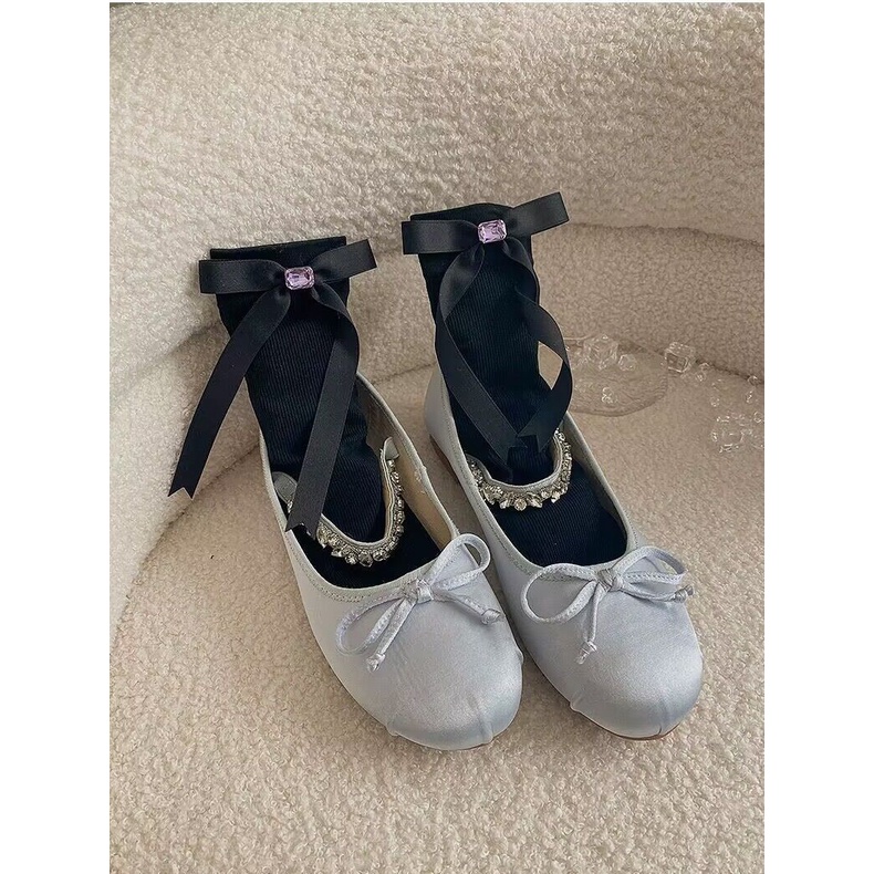 Vớ nơ phong cách múa ba lê mùa xuân và mùa thu tất mỏng dài trung bình phiên bản hàn quốc vớ xếp chồng